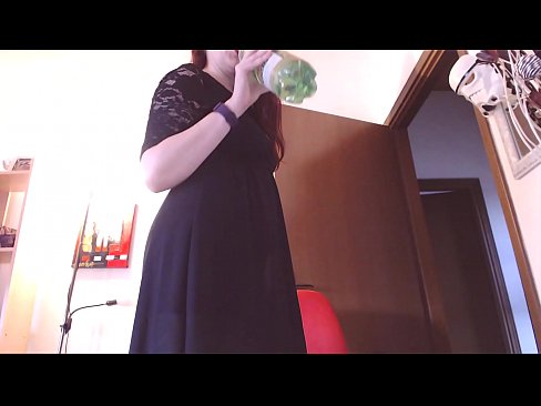 ❤️ Un schiavu sottumessu chì ama i mutandine brutte è luscious hè obligatu à masturbarsi dopu avè vistu stu video! ❤️❌ Pornografia dura à co.courseclass.ru ❌️❤