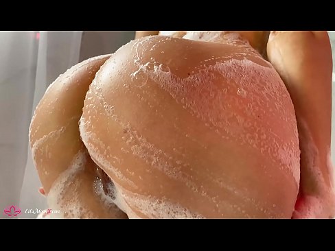 ❤️ Brunette si masturba a figa cù un vibratore per un orgasmu intensu in a doccia ❤️❌ Pornografia dura à co.courseclass.ru ❌️❤